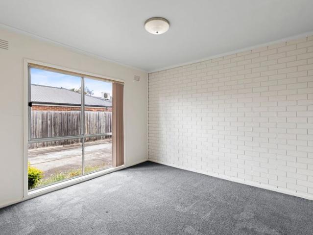 Apartment for rent in Manifold Heights, Geelong