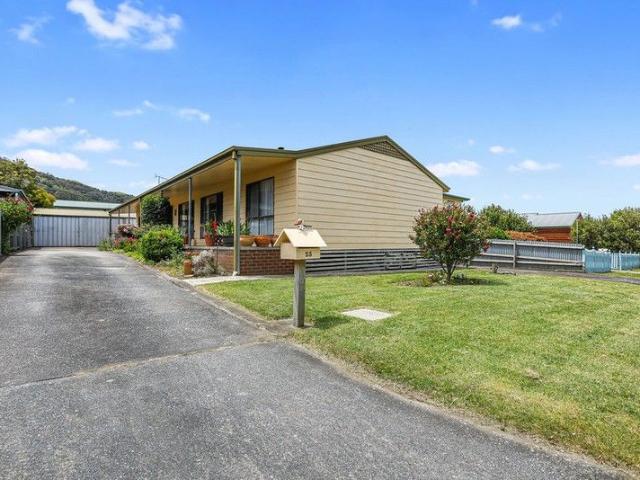 House for sale in Apollo Bay, Victoria