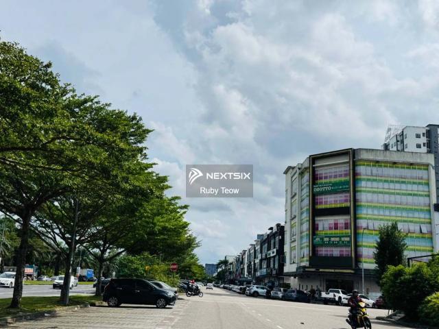 Residential House for rent in Country Heights Damansara, Kuala Lumpur