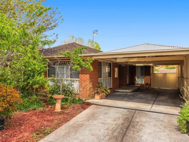 House for sale in Mill Park, Melbourne