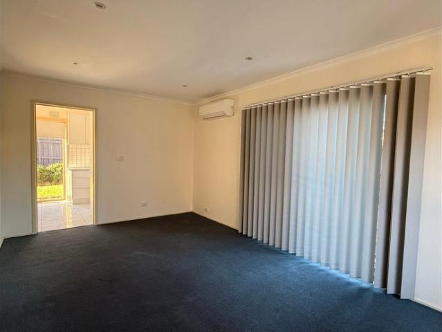 Townhouse for rent in Camerons Creek, Victoria