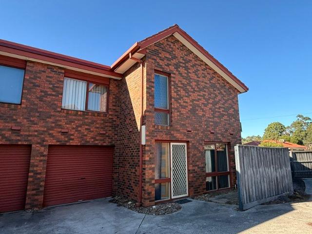 Townhouse for rent in Camerons Creek, Victoria