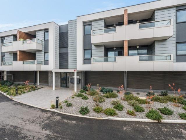 Apartment for sale in Geelong, Victoria