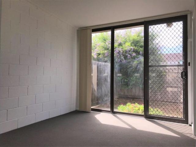 Apartment for rent in Newcomb, Geelong