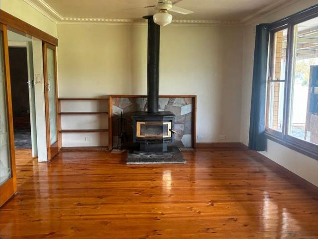 House for rent in Derrinallum, Victoria