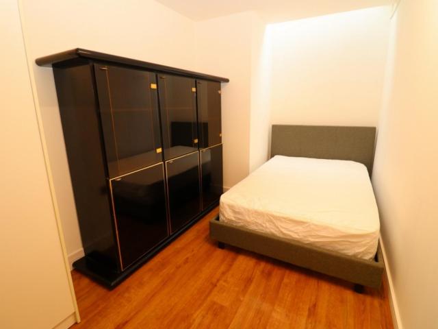 Room for rent in London Borough of Ealing, Hanwell