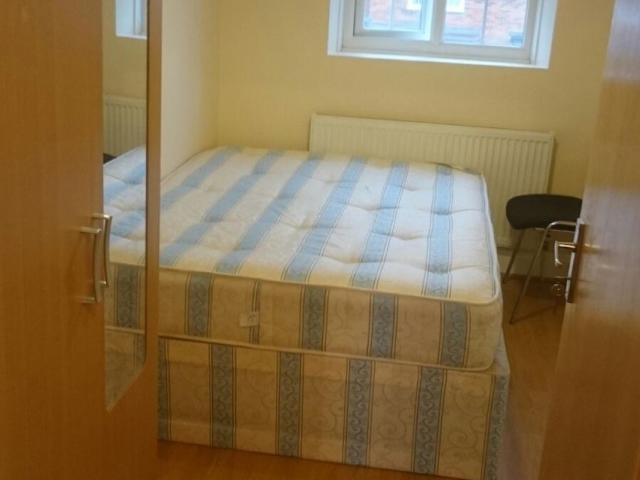 Room for rent in Shepherd's Bush, Greater London