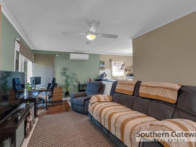 House for rent in Orelia, Western Australia
