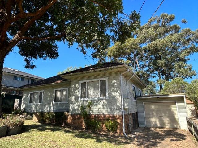 House for rent in Mobbs Hill, Sydney