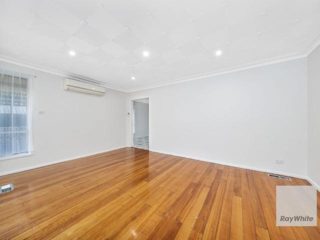 House for rent in Kings Park, Melbourne
