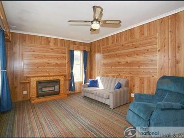 House for rent in Dandenong North, Melbourne