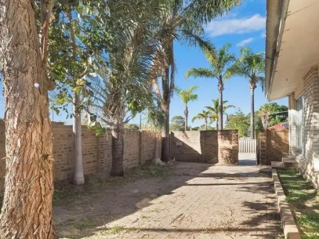 House for rent in Koondoola, Western Australia