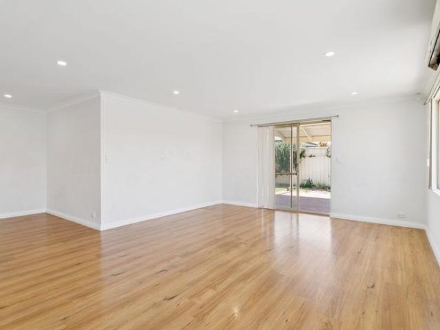House for rent in Canning Vale, Western Australia