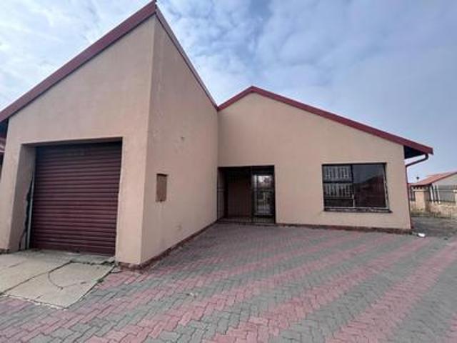 House for sale in Oranjeville, Free State