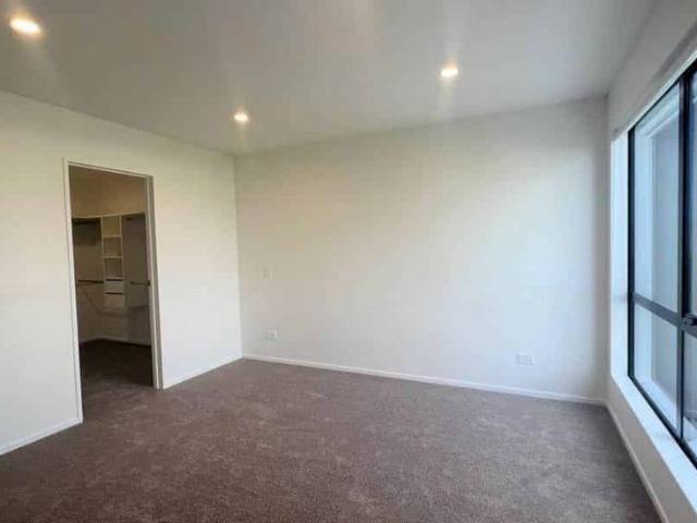 Townhouse for rent in Hillersden, Oroua County