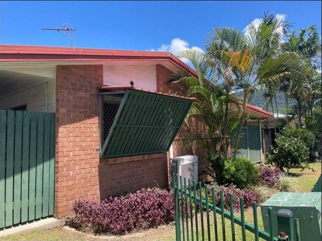 House for rent in Mooroobool, Cairns