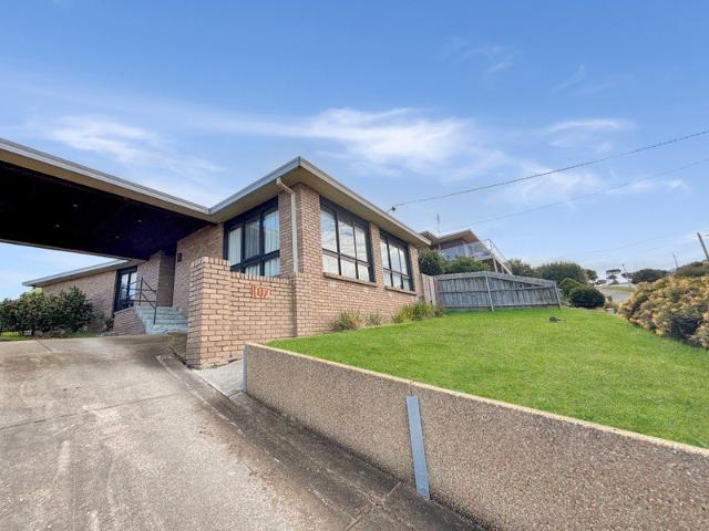House for rent in Lakes Entrance, Victoria