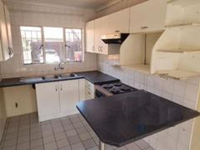 Townhouse for sale in Ekurhuleni, Gauteng