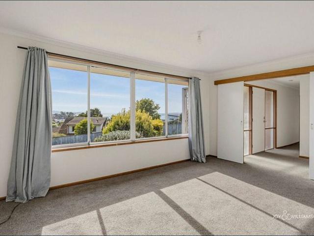 House for rent in Blackmans Bay, Hobart