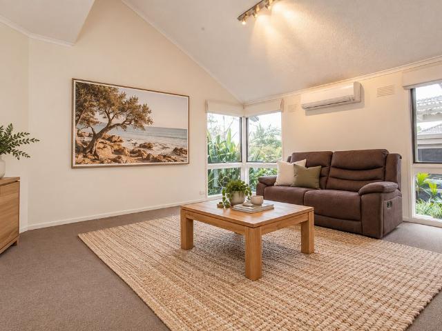 House for rent in Croydon Hills, Melbourne