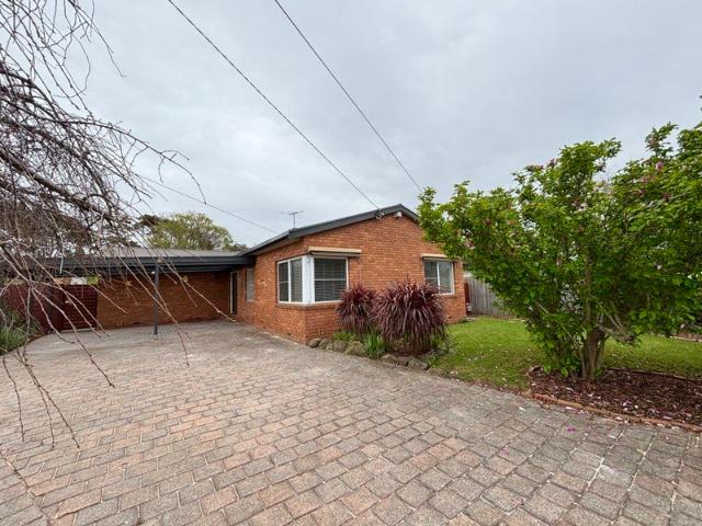 House for rent in Hamlyn Heights, Geelong