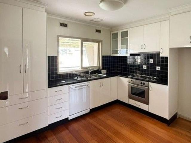 House for rent in Ardeer, Victoria