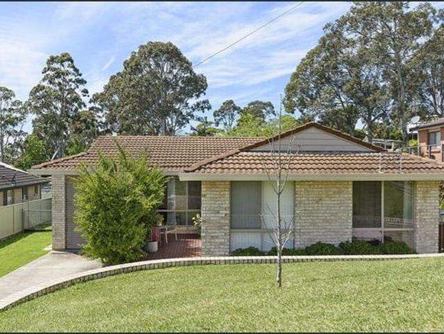 House for rent in Mollymook Beach, Shoalhaven City Council