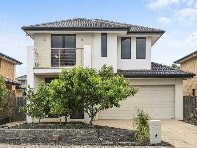 House for rent in Sanctuary Lakes, Melbourne