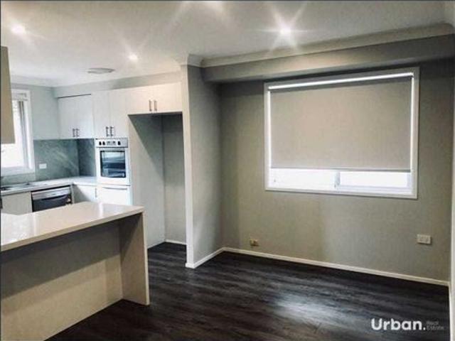 House for rent in Quakers Hill, Sydney