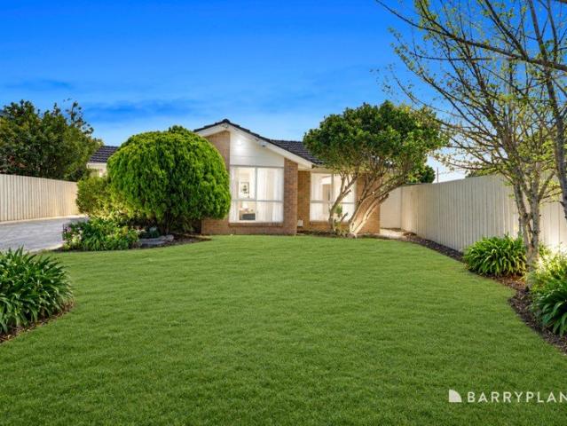 House for sale in Windsor Park, Melbourne
