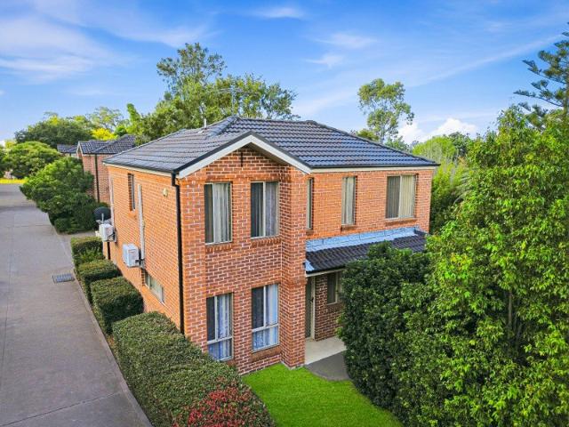 Townhouse for sale in Sydney, New South Wales