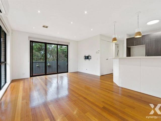 Townhouse for rent in Camerons Creek, Victoria
