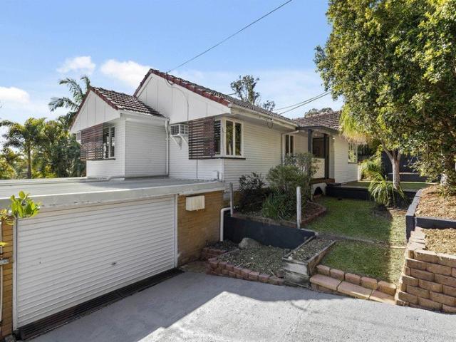House for rent in Mitchelton, City of Brisbane
