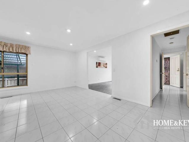House for rent in Mill Park, Melbourne