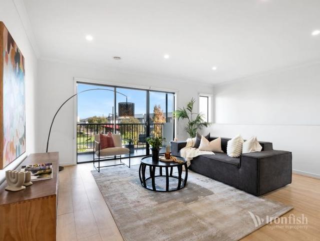 Townhouse for rent in Camerons Creek, Victoria