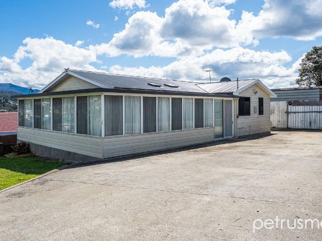 House for sale in Glenorchy, Tasmania