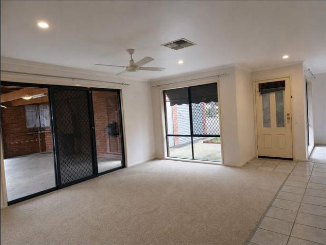 House for rent in West Wodonga, Victoria