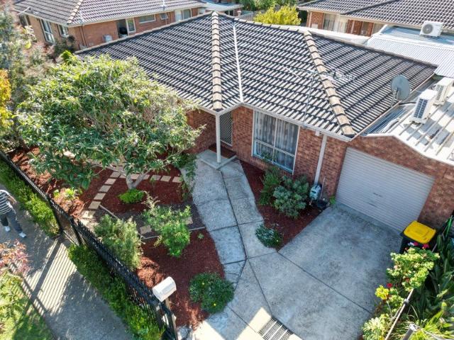 Apartment for sale in Camerons Creek, Victoria