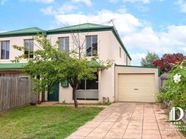 Townhouse for rent in Bundoora, Melbourne