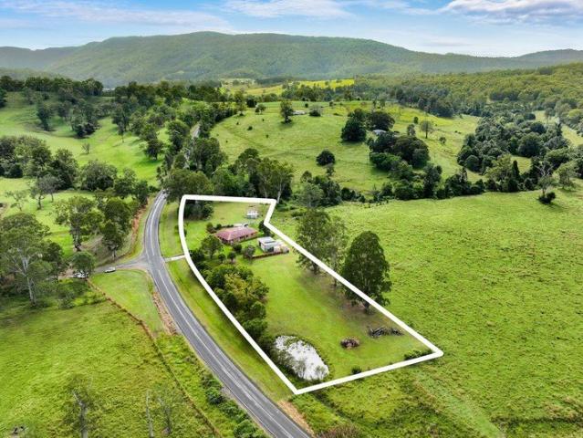 Cottage for sale in Bentley, New South Wales