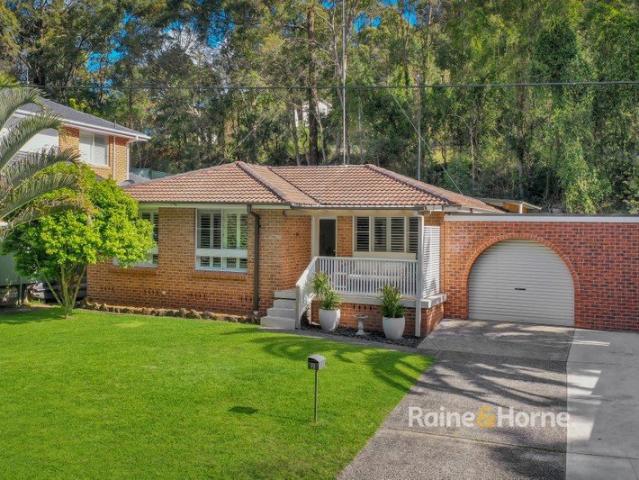 House for sale in Umina Beach, Gosford