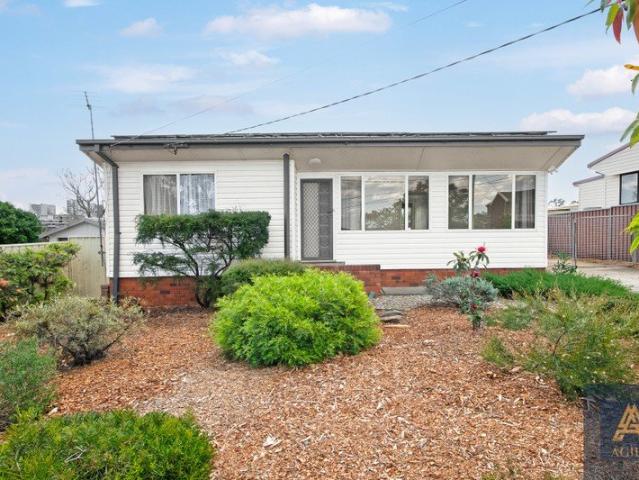 House for rent in Seven Hills, Sydney
