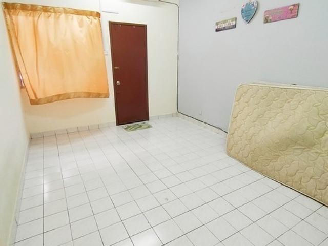 Room for rent in Petaling, Damansara Damai