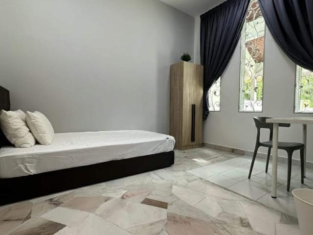 Room for rent in Petaling, Damansara Damai