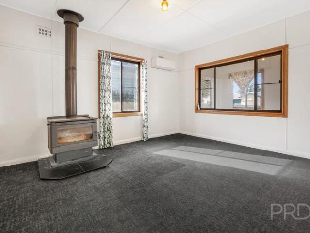 House for rent in Warrah Creek, New South Wales