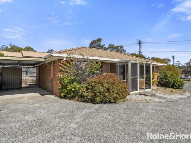 House for sale in Kingston, Tasmania