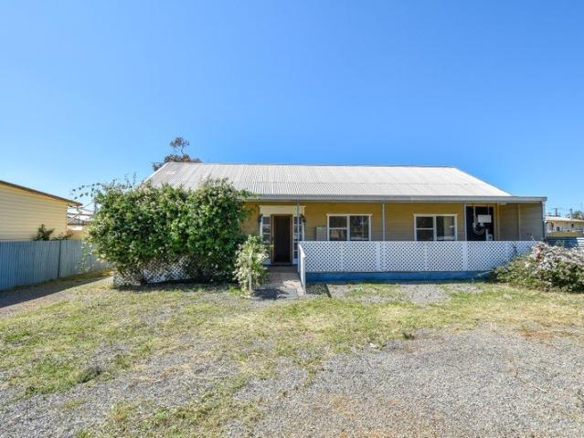 House for sale in Crystal Brook, Port Pirie Regional Council
