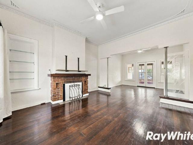 House for rent in Como, Western Australia
