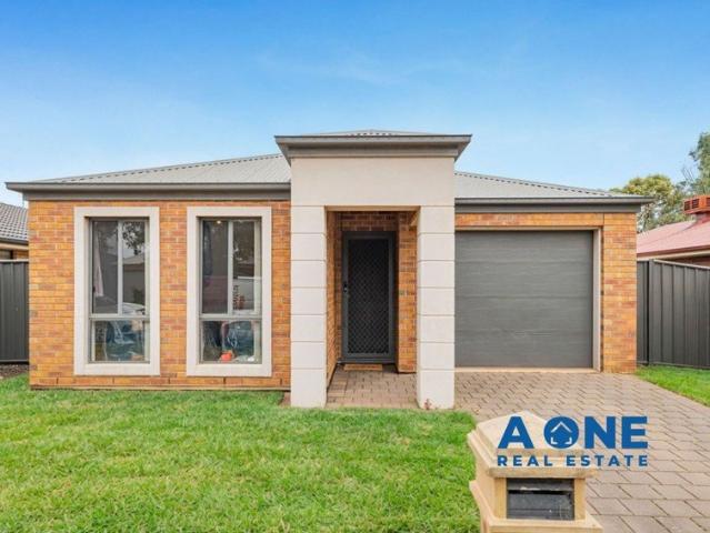 House for sale in Andrews Farm, Adelaide
