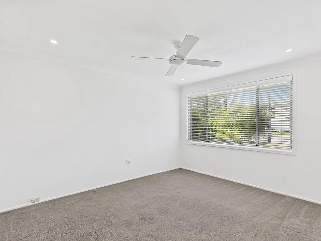 House for rent in Berkeley Vale, Gosford